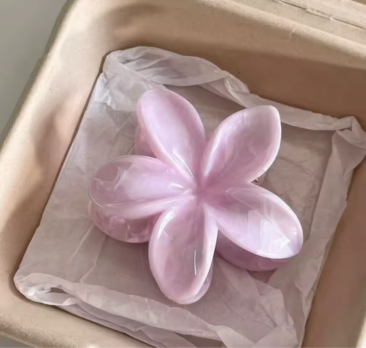 Mishi Hair Claw
