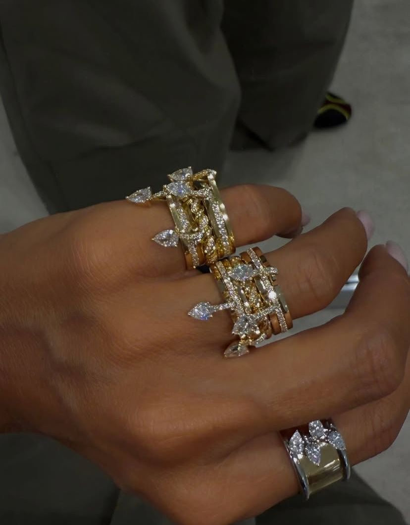 ADIRA Ring