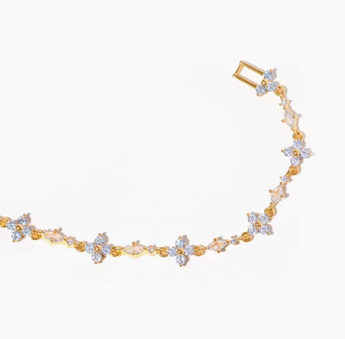 Dalia Flower Bracelet